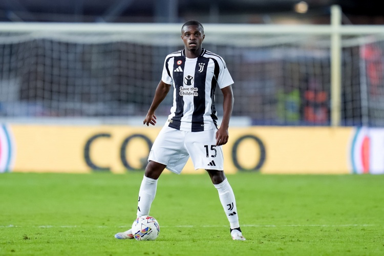 卡卢卢：现在踢得有多开心？不喜欢跟之前比较，但感觉我们更强了